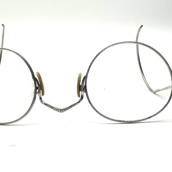 Victorian Engraved Spectacles in Original Case — Eighth Avenue NYC Optician —EUC main image 7